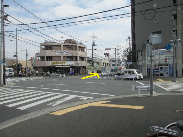 八王子四谷町交差点の写真